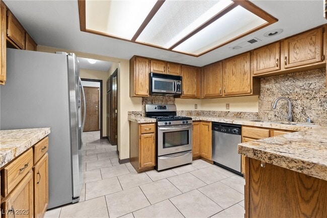 Building Photo - 3963 Tudur Ln