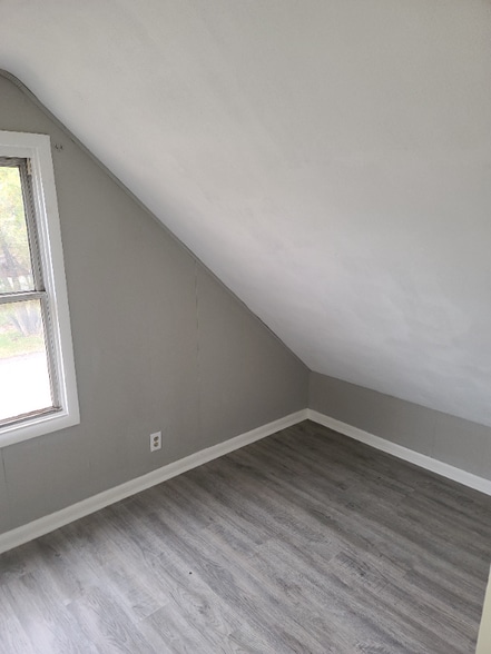 Primary Photo - 2020 Connecticut St