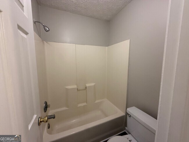 Building Photo - 9118 Dorsey Rd