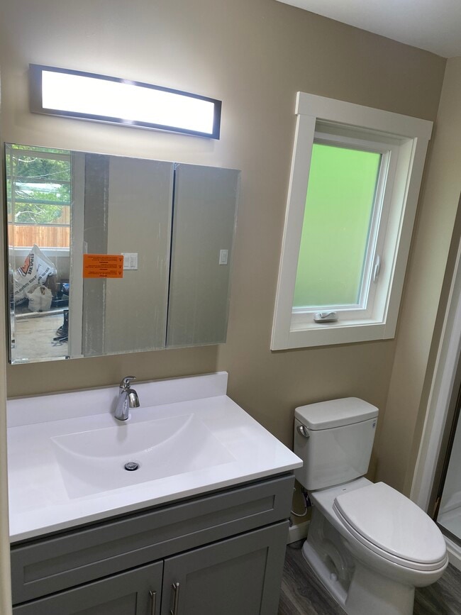 Building Photo - 175 Woodland Ave