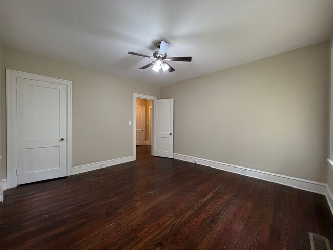 Building Photo - 2/2 House in Old East Rome $1,450