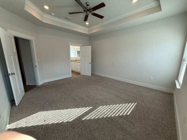 Building Photo - Pensacola - Kaheeley Ridge - 4 bedroom, 3 bathroom - lawn care included