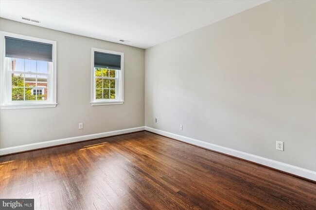 Building Photo - 1158 N Pitt St