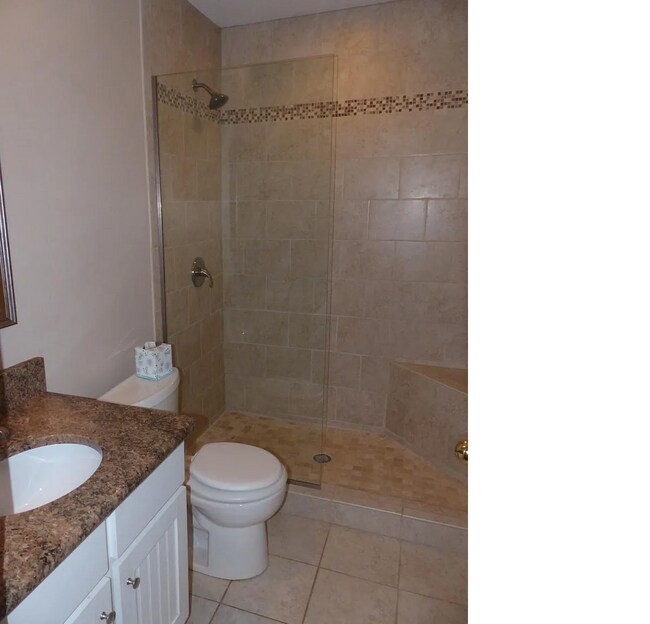 Building Photo - 309 Kirkwood Dr