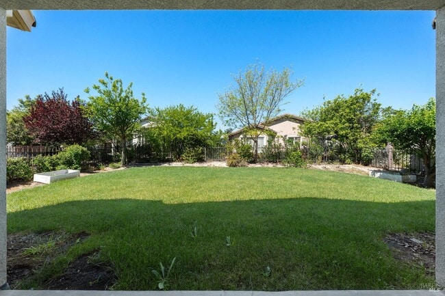 Building Photo - 505 Marianna Pl