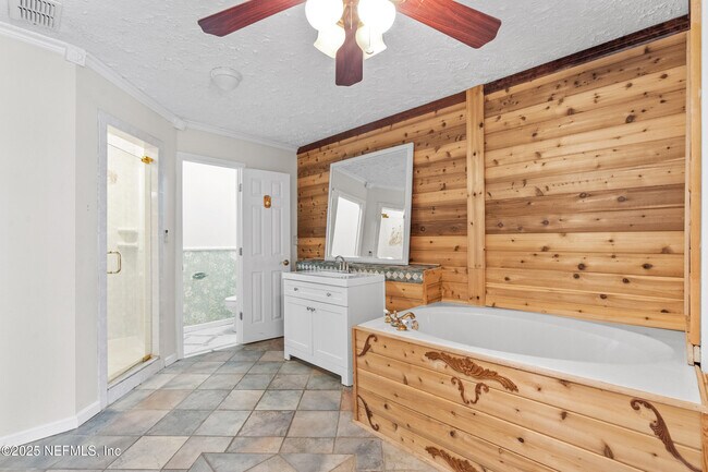 Building Photo - 764 Hazelwood Ct