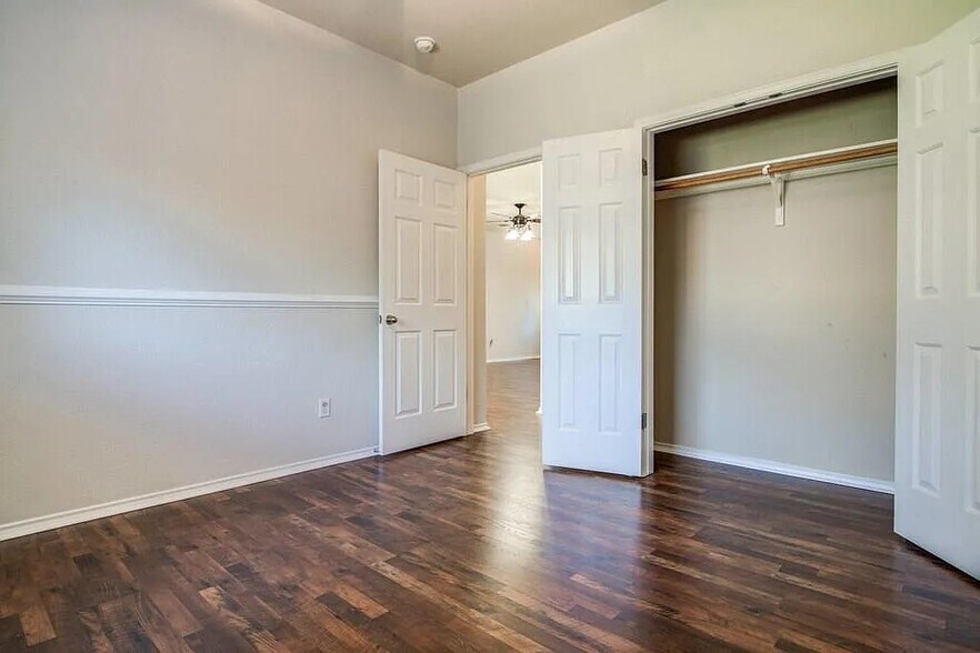 Building Photo - 305 Olmos Dr
