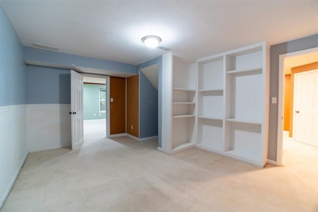 Building Photo - 570 Castle Ridge Dr