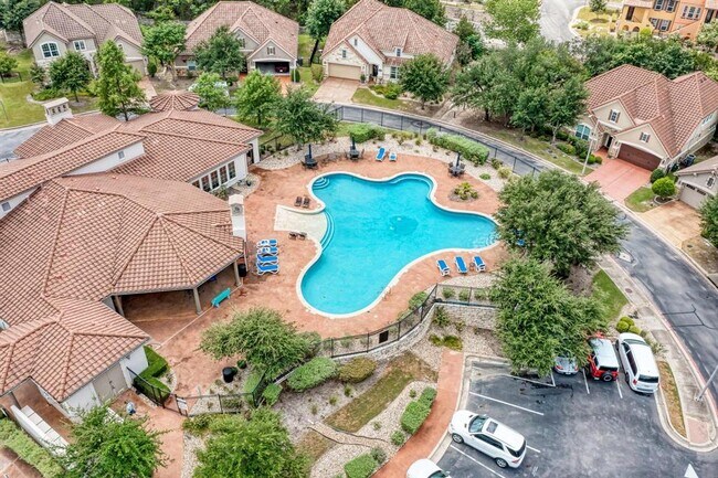 Building Photo - 12300 Terraza Cir