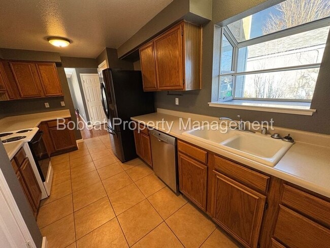 Building Photo - 4260 Mina Way