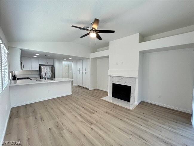 Building Photo - 4425 Rodman Dr