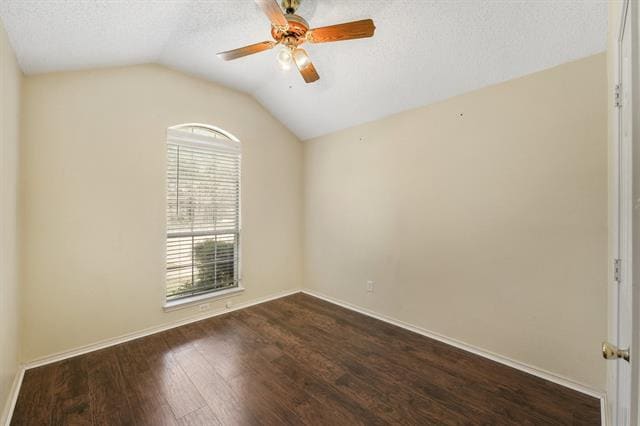 Building Photo - 2305 Valley Creek Dr