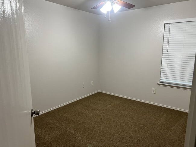 Building Photo - 7614 Downe Dr