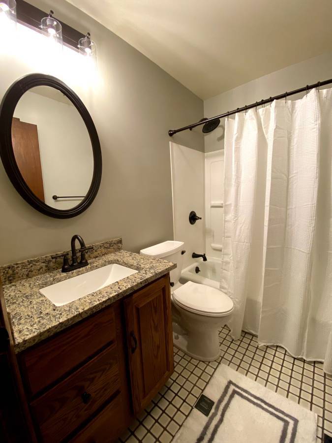 Building Photo - 117 Juniper Drive