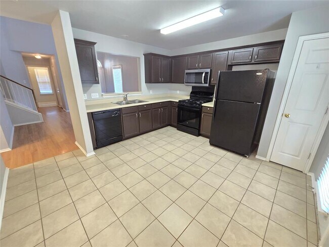 Building Photo - 2410 Charlie Harley Dr