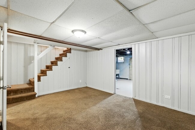 Building Photo - 5306 Ready Ave