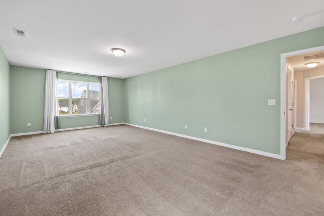 Building Photo - 230 Rosewood Ln