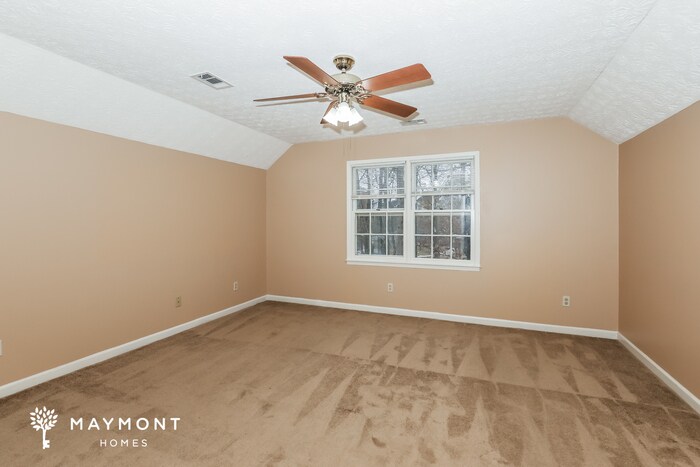 Building Photo - 5947 Chalice Way