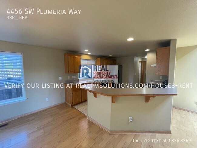 Building Photo - 4456 SW Plumeria Way