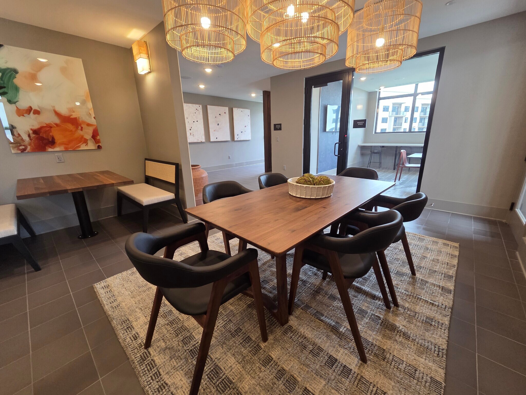 Building Photo - 6710 SW 29th St