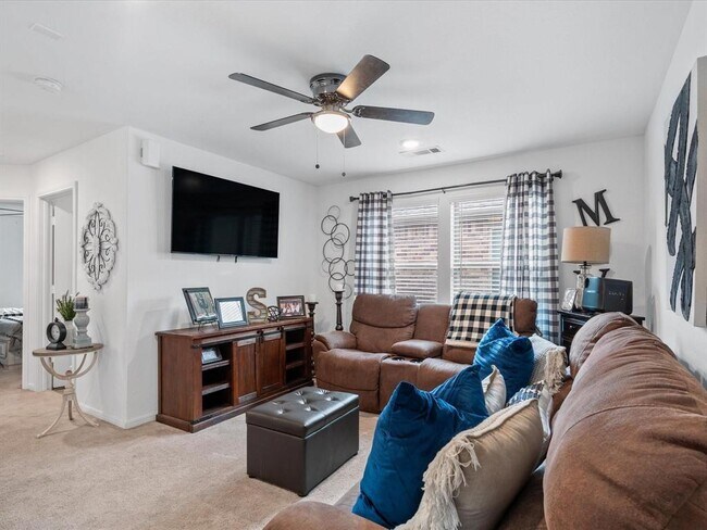 Building Photo - 1067 Greenshank Dr