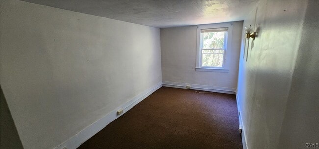 Building Photo - 131 W Schuyler St