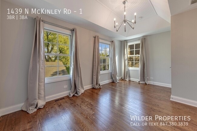Building Photo - 1439 N McKinley Rd