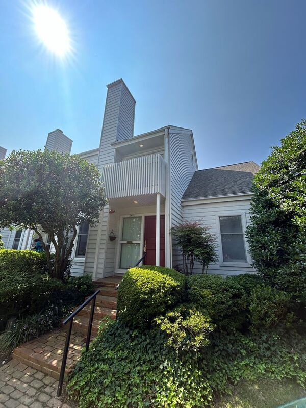 Primary Photo - 240 N Boundary St