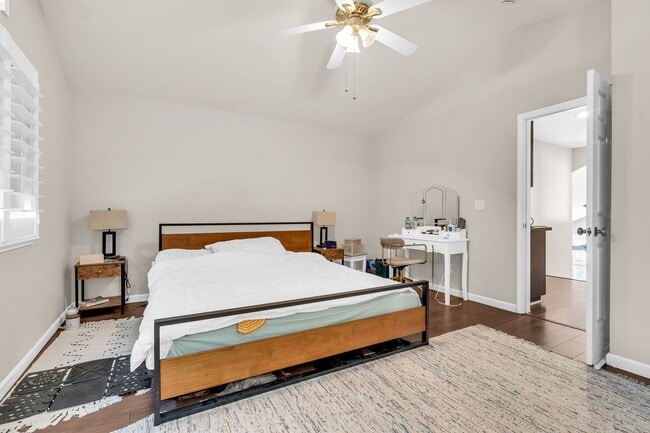 Building Photo - 2451 Cherry Hills Dr