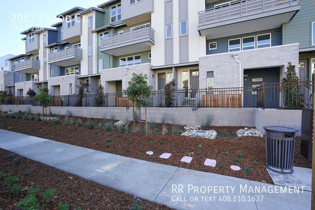 Building Photo - 2057 Tarob Ct