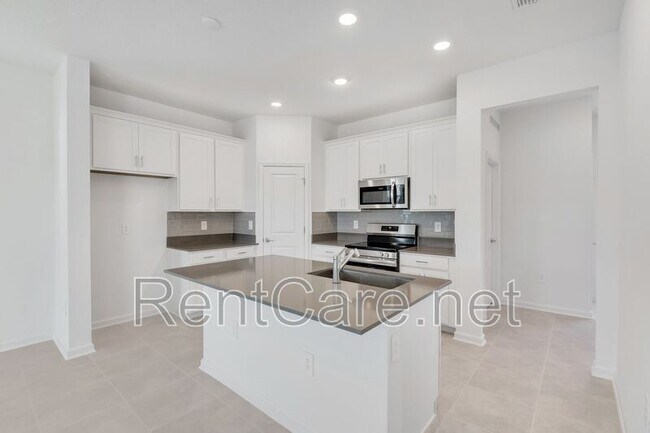 Building Photo - 6439 Blissful St