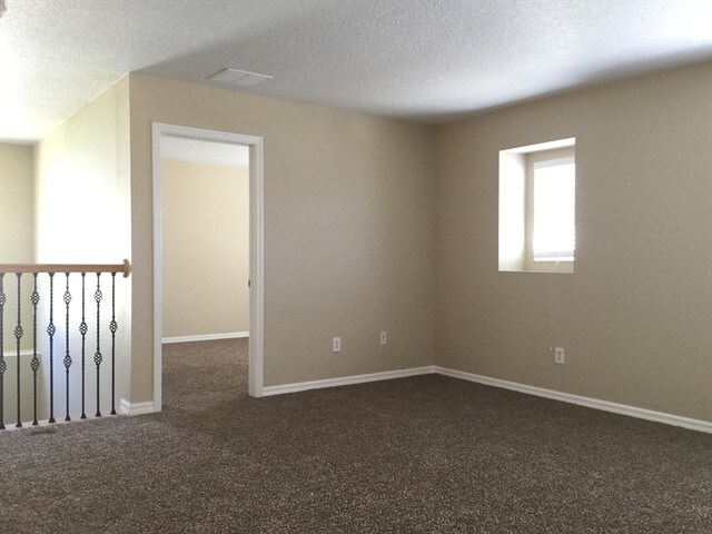 Building Photo - 2475 Breezy Meadow Rd