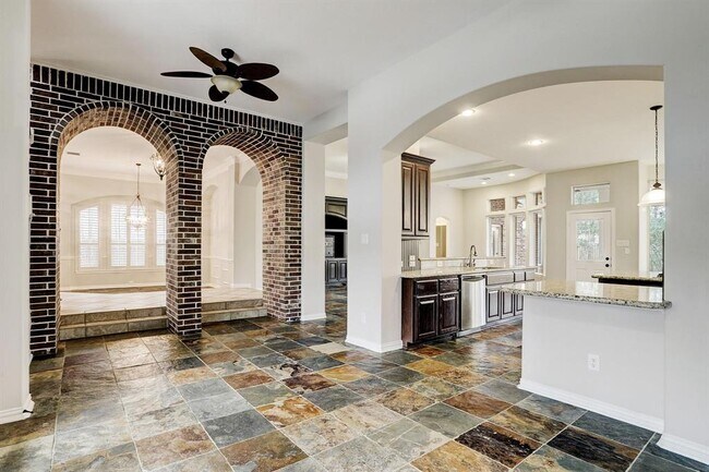 Building Photo - 62 Marquise Oaks Pl