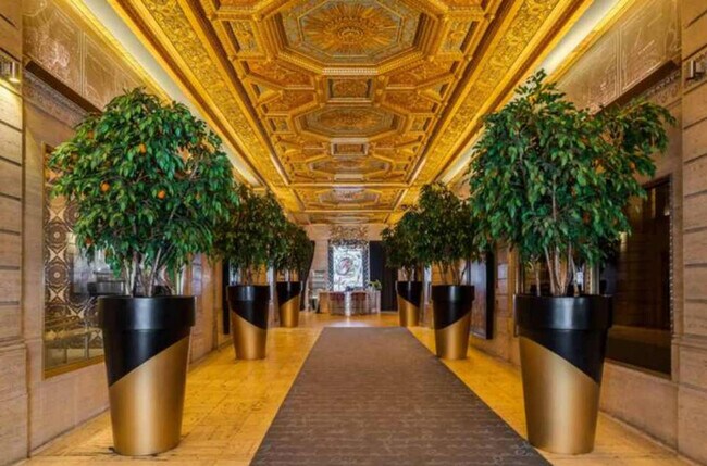 Building Photo - 309 Vine St