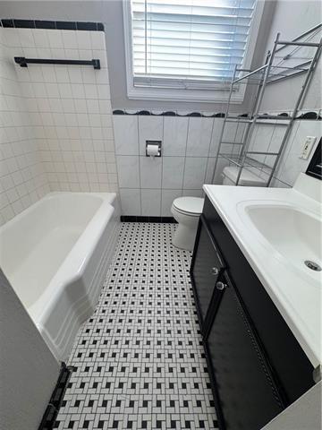 Building Photo - 408 Severn Ave