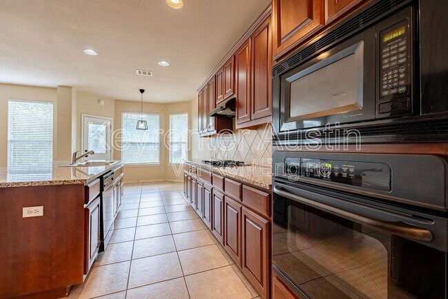 Building Photo - 27 Cypress Knee Ln