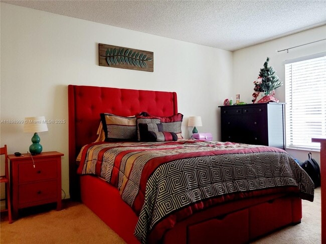 Building Photo - 201 Foxtail Dr