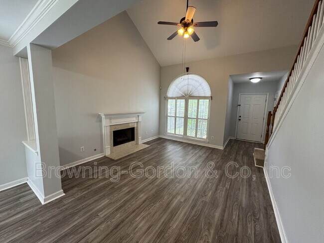 Building Photo - 212 Claybrook Ln