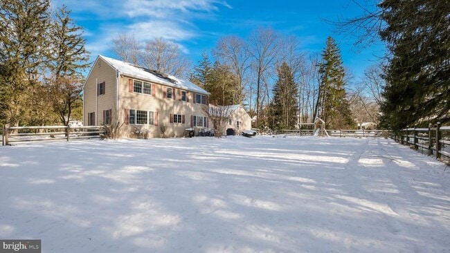 Building Photo - 154 Ash Way