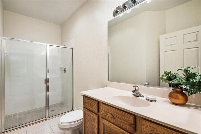 Building Photo - 3742 Parkridge Cir