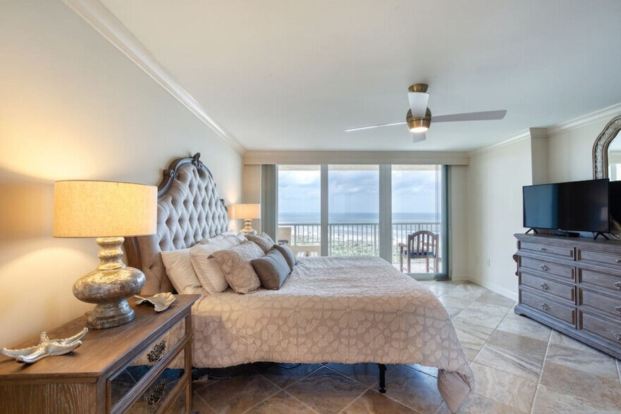 Building Photo - 230 Minorca Beach Way