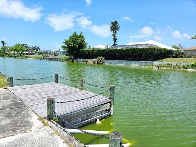 Building Photo - 2353 Bal Harbour Dr