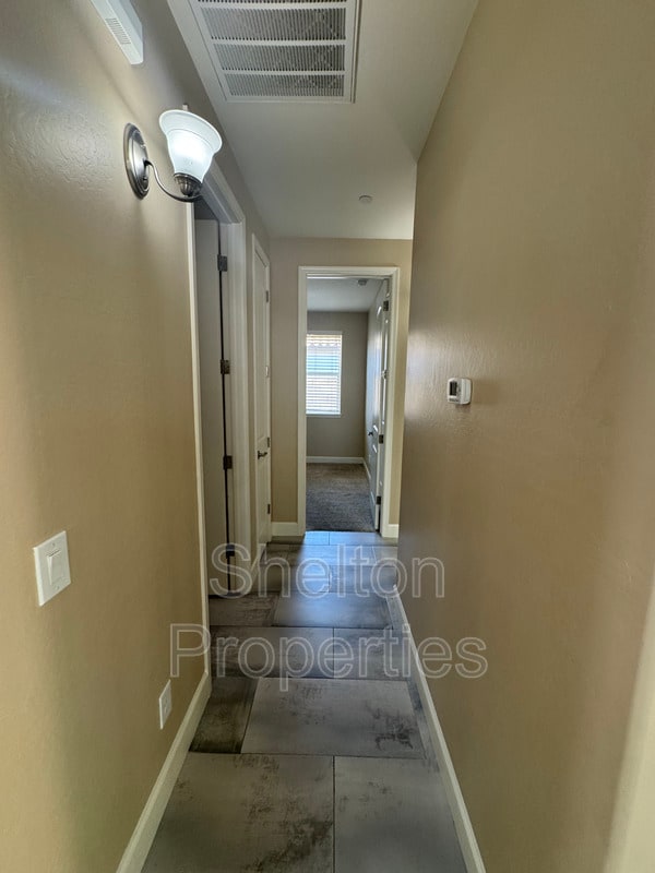 Building Photo - 31644 N 132nd Ave