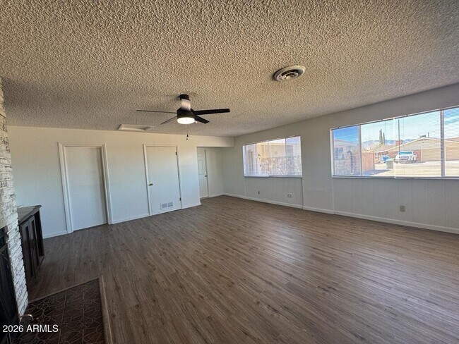 Building Photo - 4664 Citadel Dr