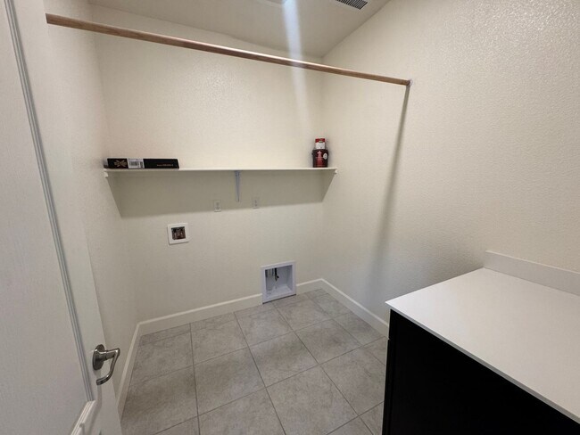 Building Photo - COMING SOON!! Stunning 4 Bed / 3 Bath NEXGEN Modern Home – $3,395/Month- Lesley Reilly Property