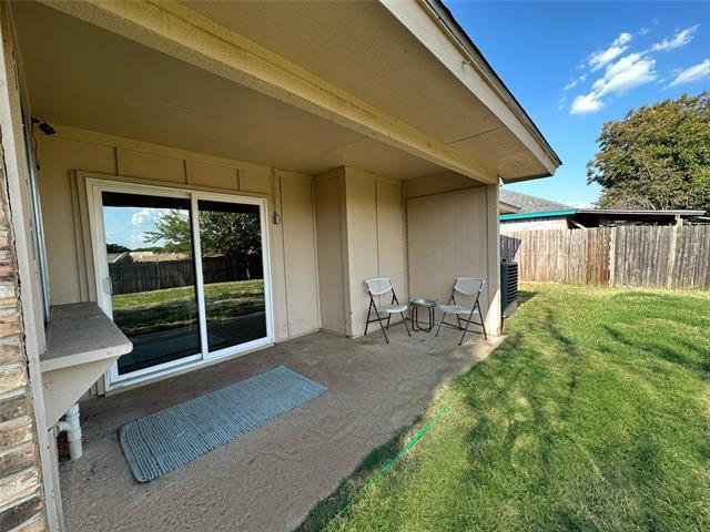 Building Photo - 504 Cavendish Dr