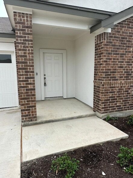 Building Photo - 328 Golden Grove Pkwy