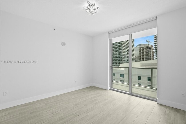 Building Photo - 79 SW 12th St