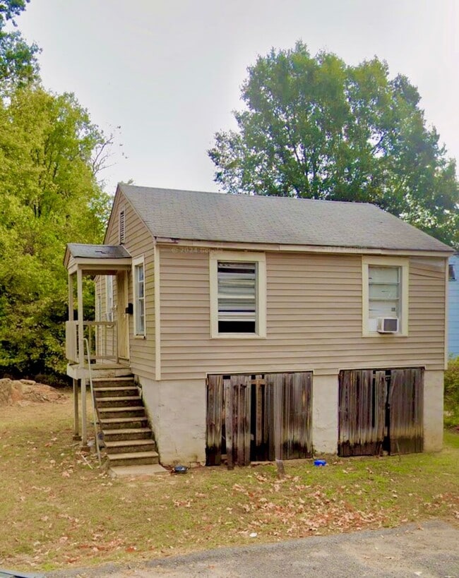 Building Photo - 3551 W College St