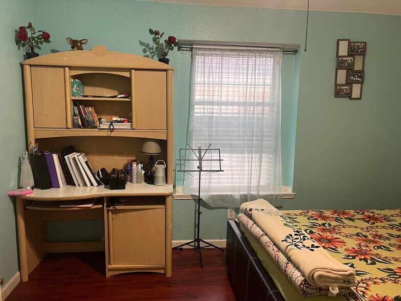 Building Photo - 7916 Salmon Run Way